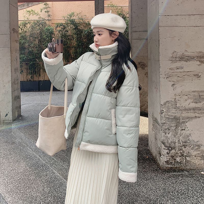 Winter 2024 Fashion Short Puffer Jacket Women milk tea