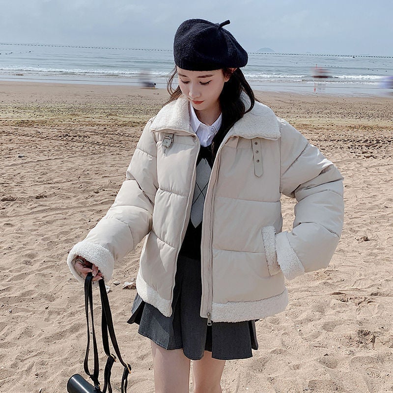 Winter 2024 Fashion Short Puffer Jacket Women milk tea
