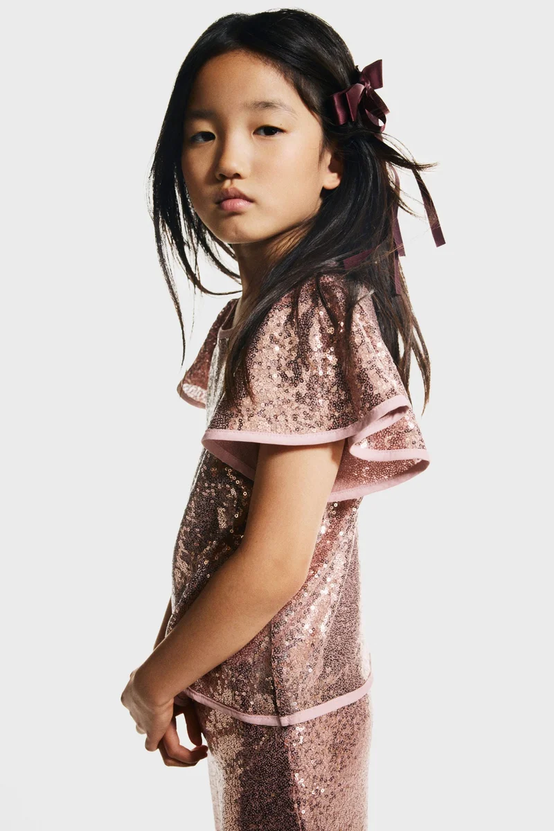 اتش اند ام بلوزة مزيّنة بالترتر