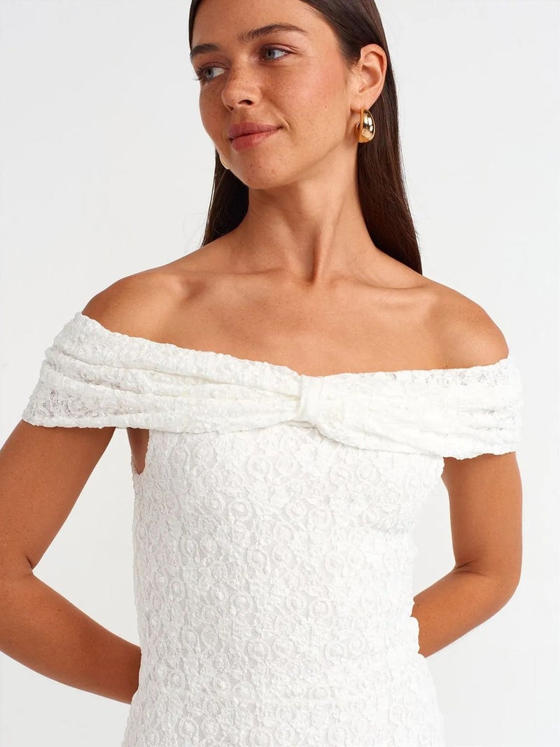 DILVIN Bodycon Mini Lace Dress - Image 4