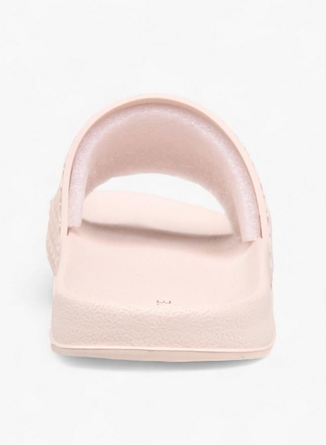 سيليست شباشب نسائية بنقش شعار - Image 4