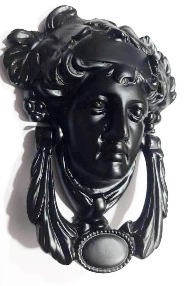 BRASS INDIA Full Brass Medusa Door Knocker Material Heavy Full Brass Colour MATT Black Size 7X5 Weight 1400 Grams Model NO 923 Big - Image 1