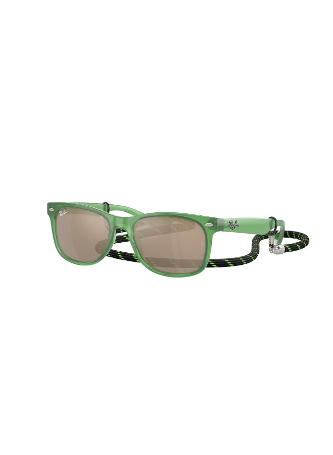 Ray-Ban Junior RJ9052S 71465A Kids Full Rim Square Sunglasses - Lens Size: 47 mm - Image 2
