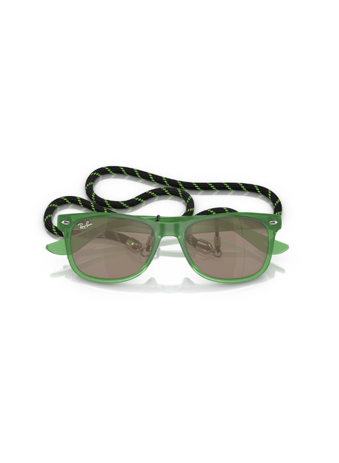 Ray-Ban Junior RJ9052S 71465A Kids Full Rim Square Sunglasses - Lens Size: 47 mm - Image 5