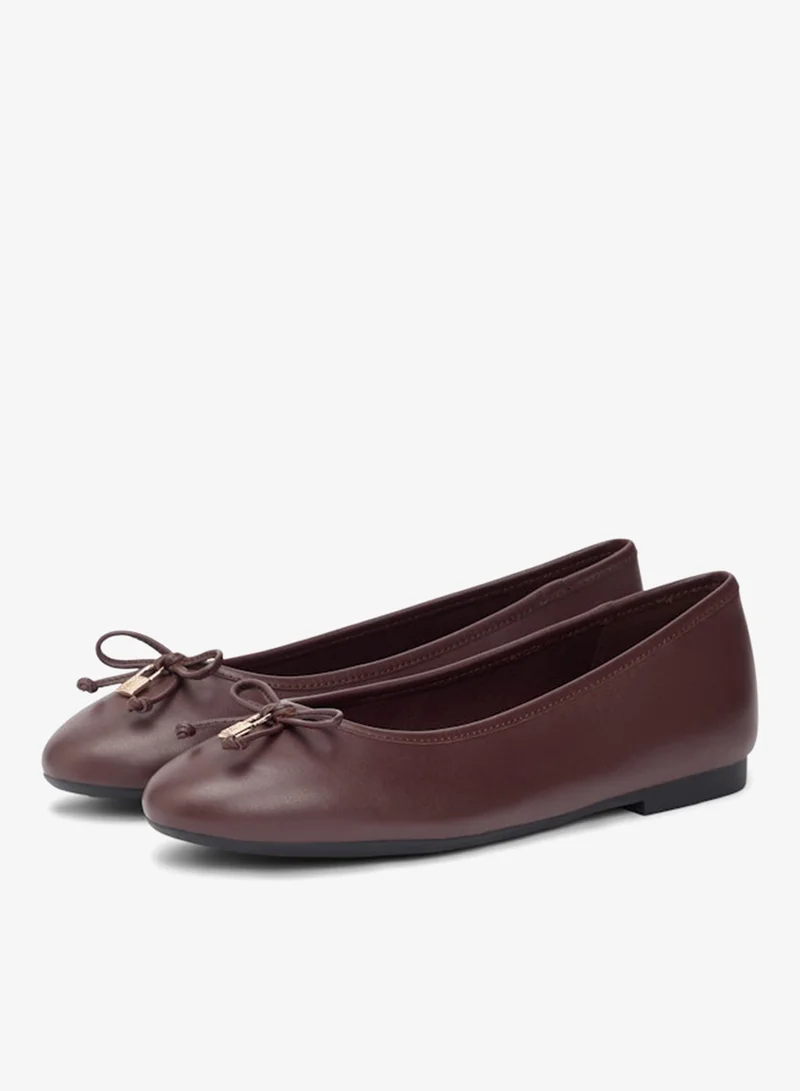 TOMMY HILFIGER  TH Monogram Charm Leather Ballerinas for Women | Best Price UAE