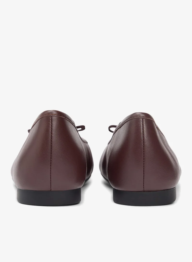 TOMMY HILFIGER  TH Monogram Charm Leather Ballerinas for Women | Best Price UAE