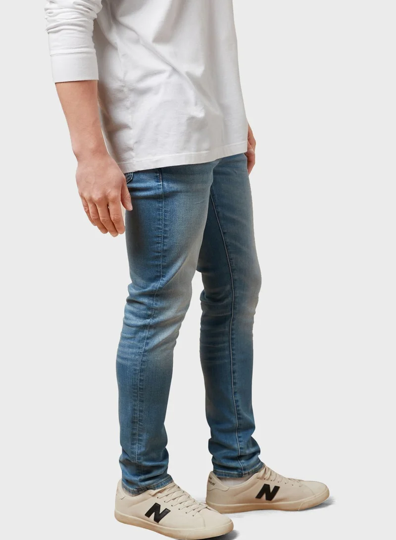 American Eagle Airflex+ Light Wash Skinny Fit Jeans