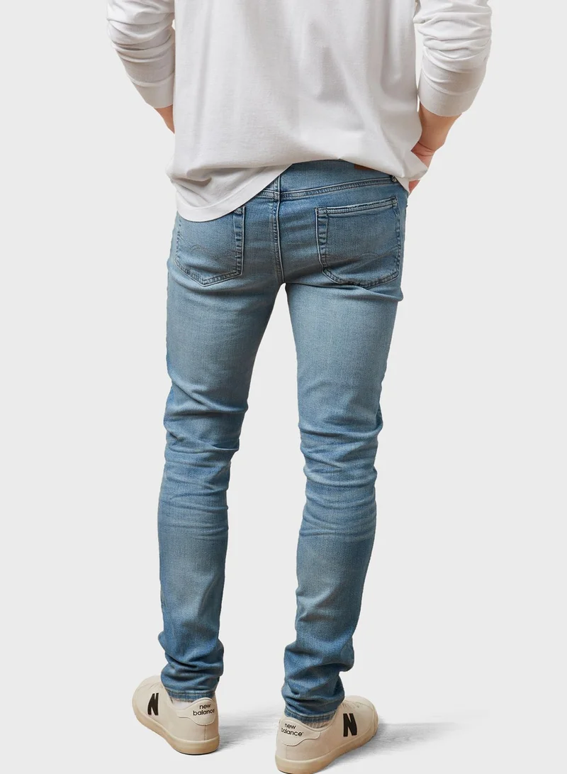 American Eagle Airflex+ Light Wash Skinny Fit Jeans