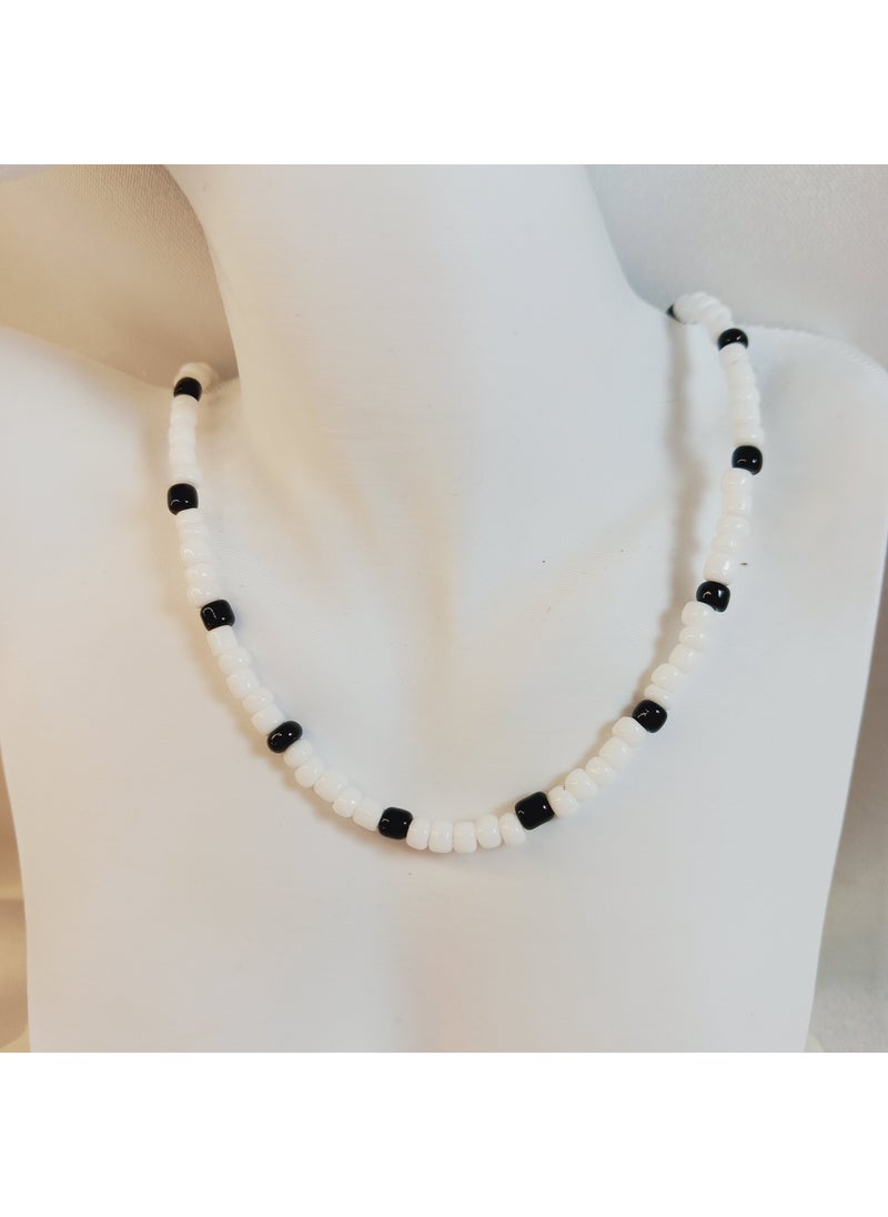 Handmade White Sand Bead String Necklace - pzsku/Z0EC9AE53D0958A606300Z/45/_/1737058563/553cb641-77a2-45f5-8b99-cc2227f87150