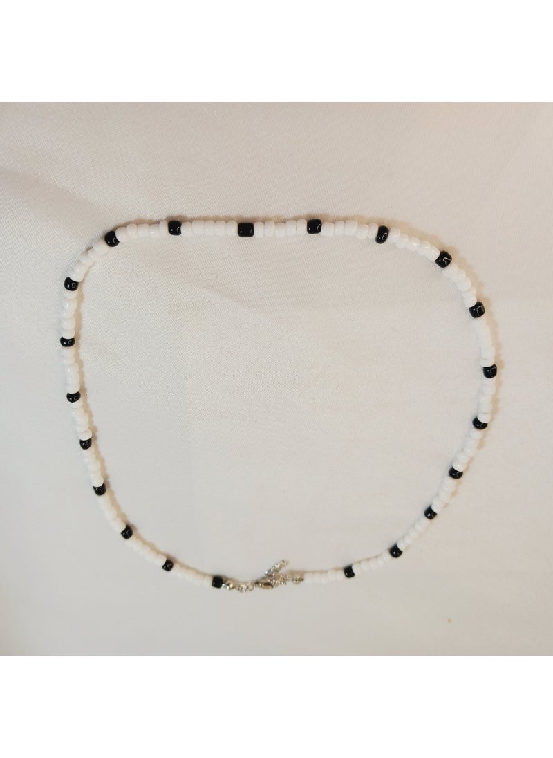 Handmade White Sand Bead String Necklace - pzsku/Z0EC9AE53D0958A606300Z/45/_/1737058583/c2e6f3bd-8f5f-447c-b1d7-0dea6cebfb82