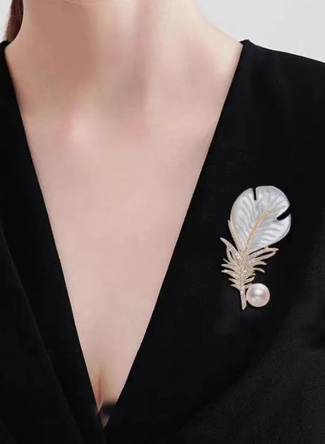 Gold Feather Brooch with Pearl