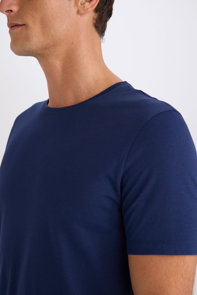 Man Slim Fit Crew Neck Basic Short Sleeve T-Shirt