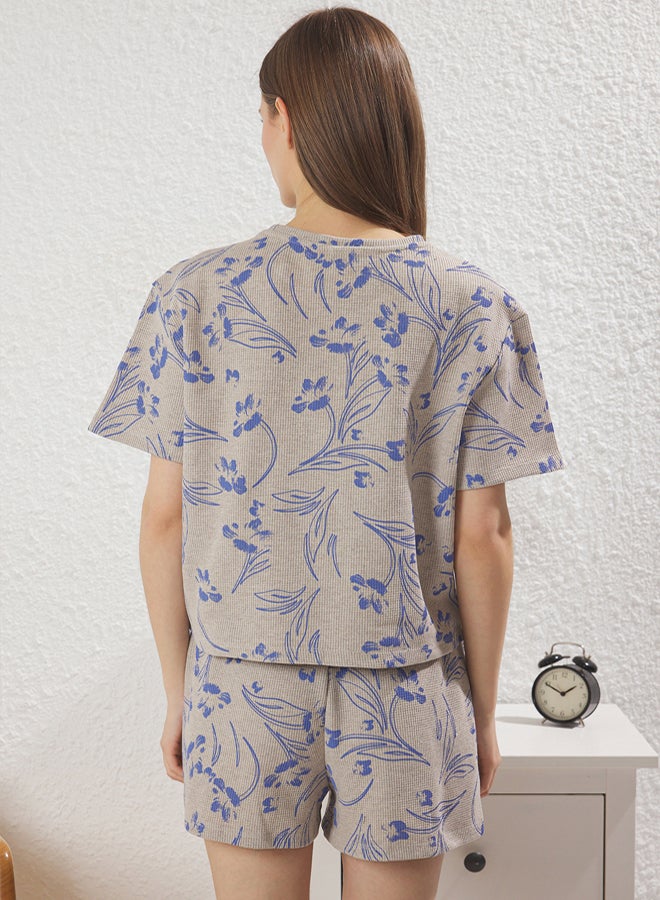 trendyol Beige and Multicolor Floral Waffle Fabric Pajama Set - Image 4