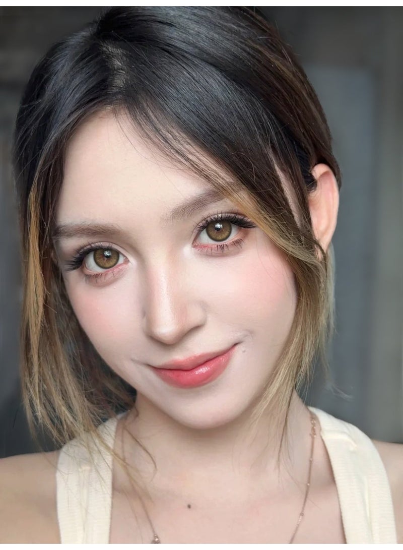 يواي عدسات لاصقة ملونة سنوية بنية طبيعية - عدسات تجميلية للجنسين - عدسات موضة طبيعية - عدسات ناعمة محتوى الرطوبة 42% - Image 5