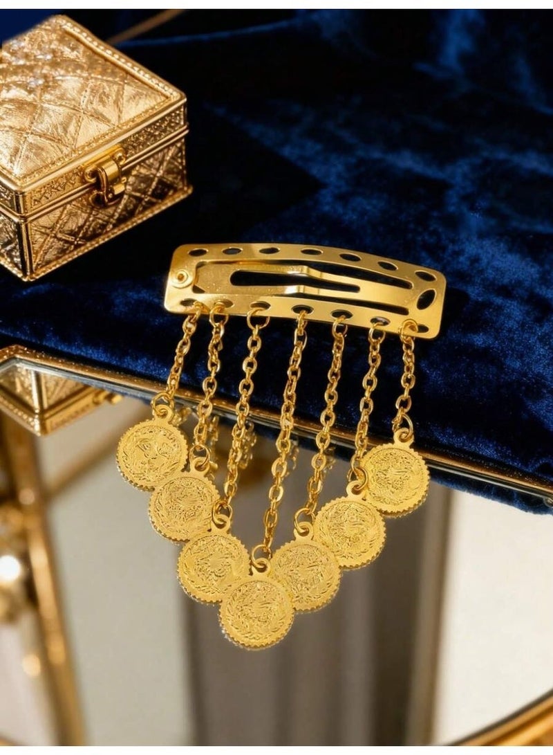 زينة يوم التأسيس السعودي إكسسوار مشبك شعر بتصميم عملات ذهبية متدلية – لمسة تراثية فاخرة للمناسبات - Image 4