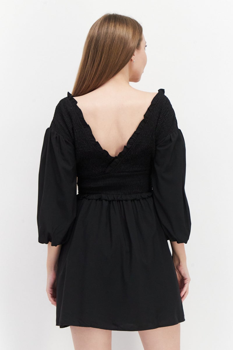 NA-KD فستان ميني مزخرف للنساء، أسود - Image 4