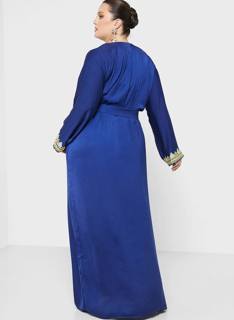 Hayas Closet Curve Embellished Detail Jalabiya