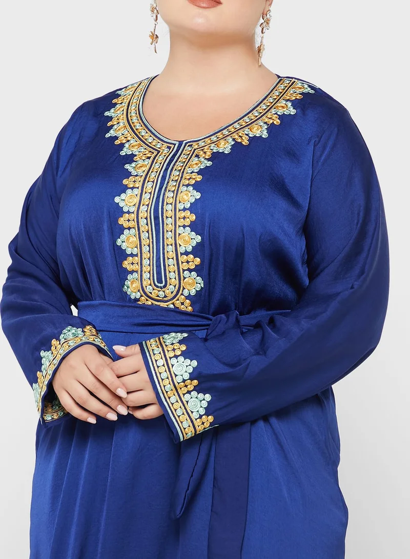Hayas Closet Curve Embellished Detail Jalabiya
