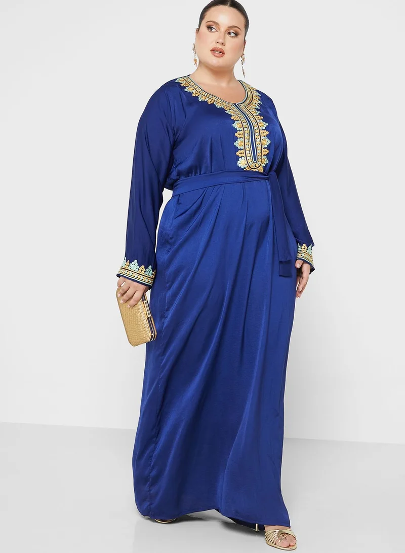 Hayas Closet Curve Embellished Detail Jalabiya