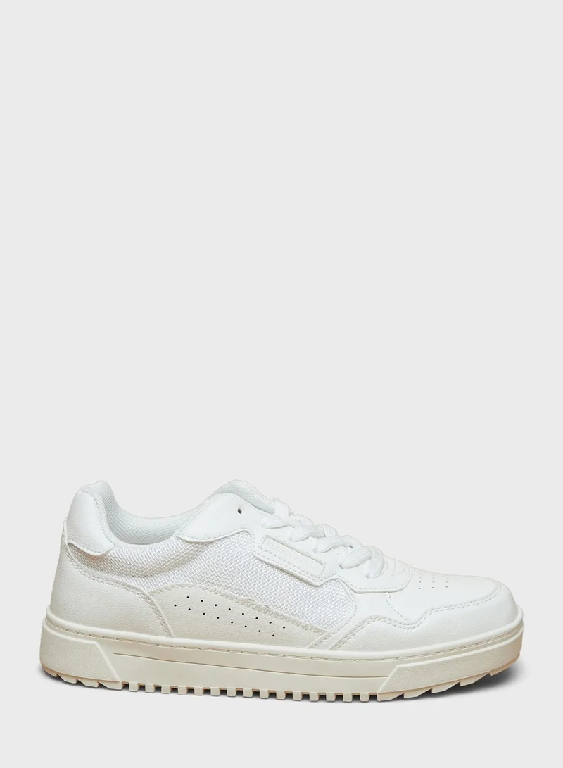 shoexpress Casual Shoes