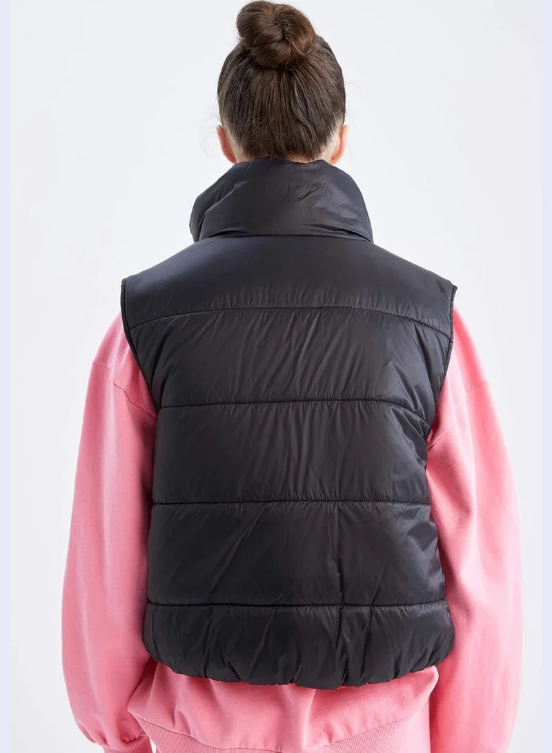 DeFacto Woman Relax Fit Hoodie Outer Wear Vest