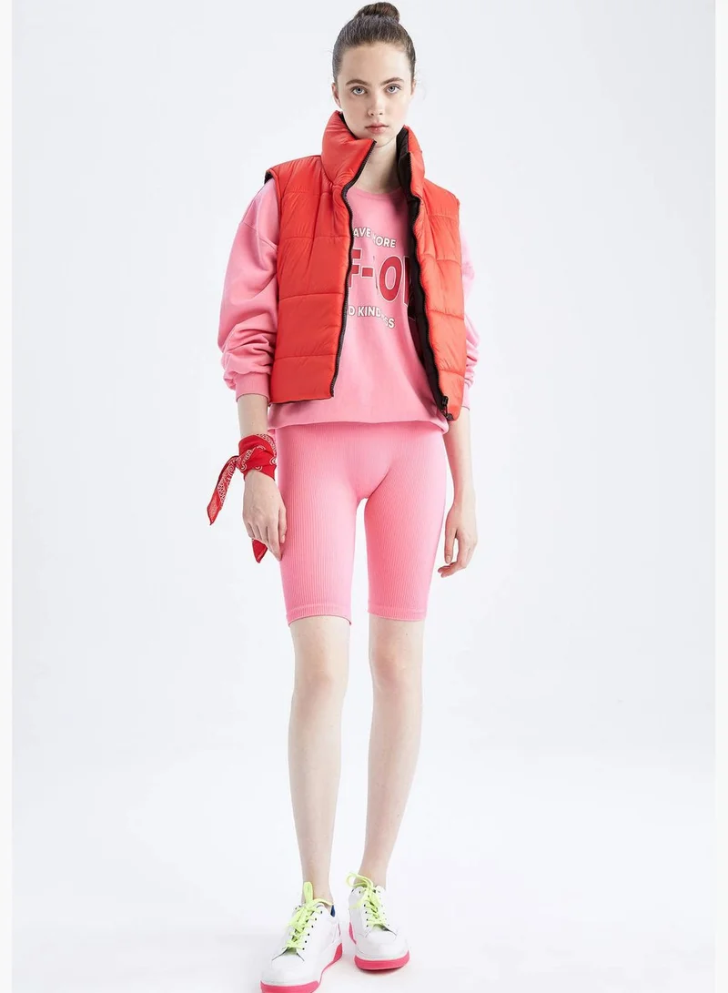 DeFacto Woman Relax Fit Hoodie Outer Wear Vest