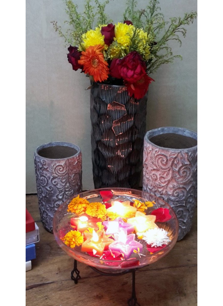 Hosley Set of 2 Decorative Glittered Floating Candles