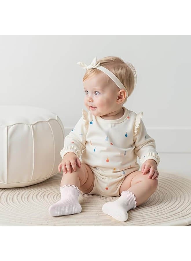 انويي 6 أزواج جوارب أطفال مانعة للانزلاق مزينة بتفاصيل كشكش، مناسبة للفتيات والأولاد للأعمار 0-1 سنة، 1-3 سنوات، 3-5 سنوات، باللون الأبيض - Image 3