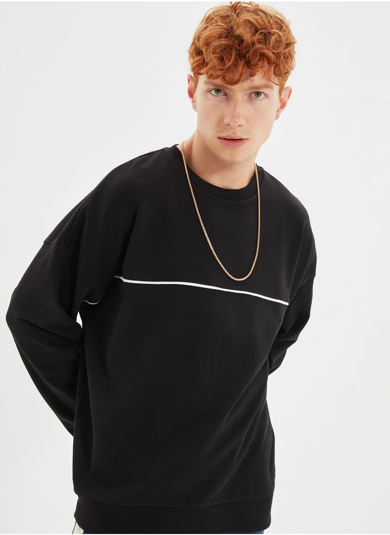 trendyol Essential Oversize Sweatshirt