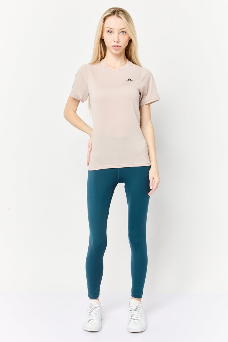 Adidas ملابس رياضية نسائية بأكمام قصيرة مناسبة للخارج، كريمي - Image 2