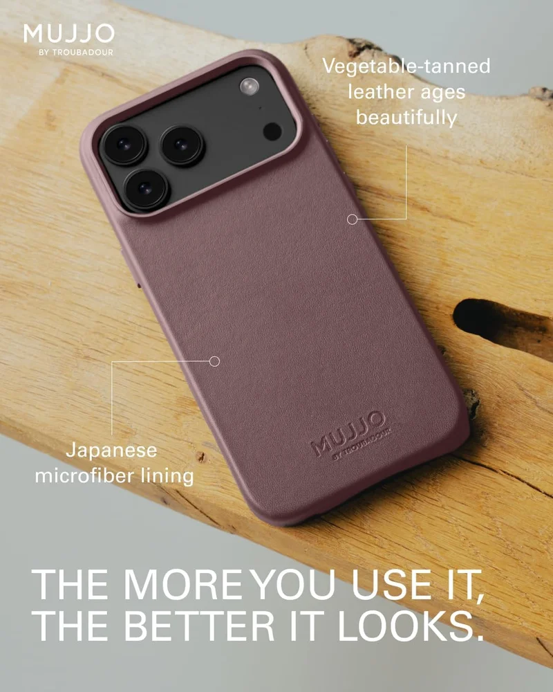 Mujjo iPhone 17 Pro Leather Case - Bronze Red With Magsafe. Crafted From Premium Leather, This Luxurious Case Combines Elegance and Durability, Providing a Sleek, Sophisticated Look While Offering Superior Protection.