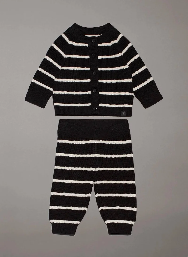 كالفن كلاين جينز طقم مخطط محبوك