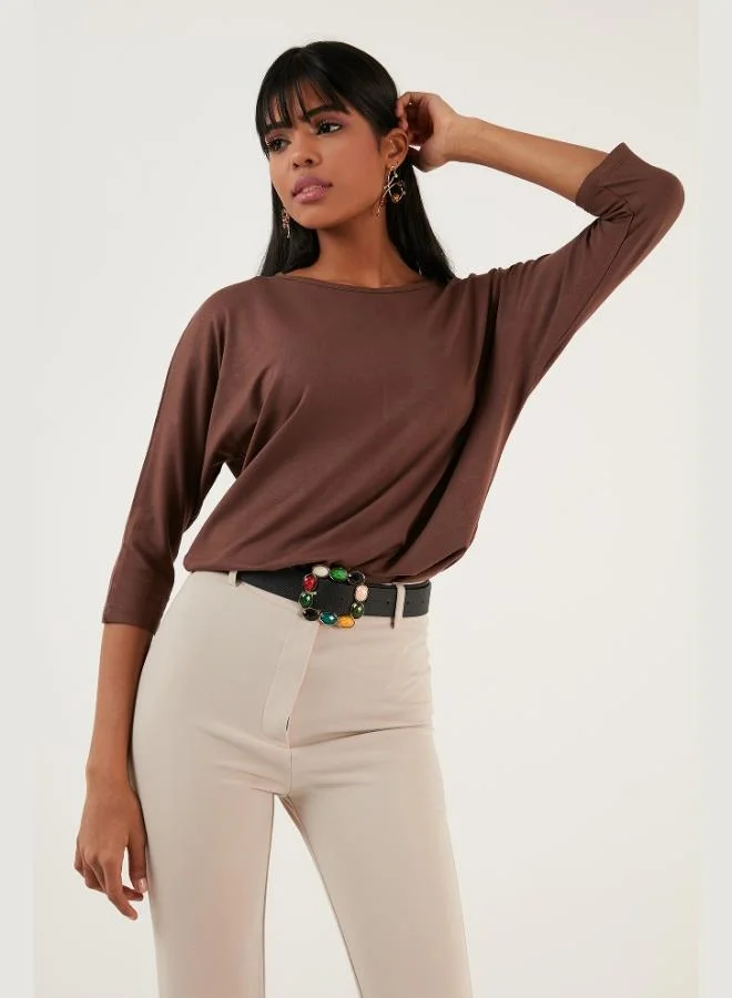 ليلا بلوزة نسائية ليلا بأكمام ترافكار وياقة دائرية