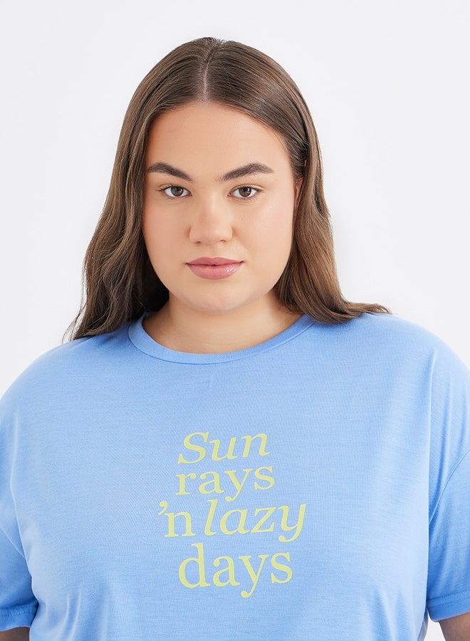 Styli Plus Sun Rays Dropped Shoulder T-Shirt and Side Slit Pyjama Set - Image 4