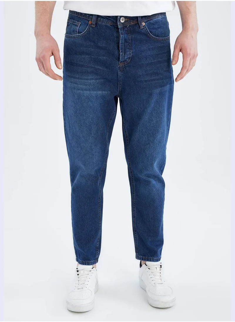 DeFacto Loose Fit Straight Leg Jeans