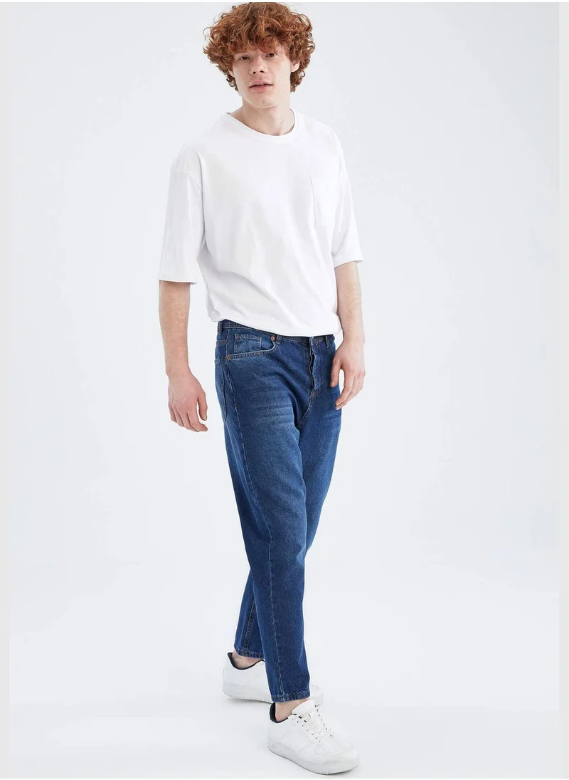 DeFacto Loose Fit Straight Leg Jeans