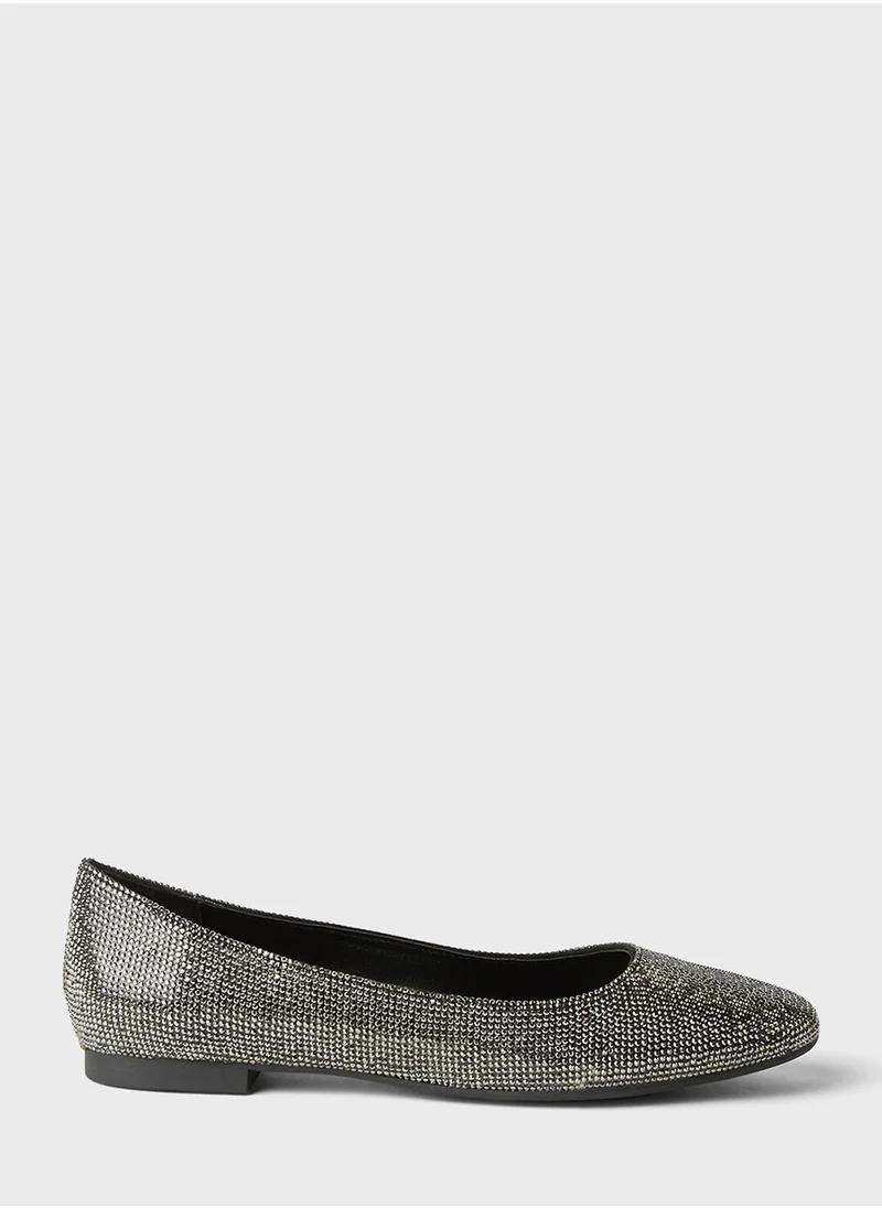 STEVE MADDEN Danni-R Comfort Flats