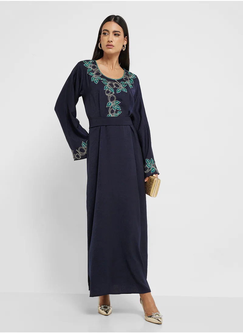 هيا كلوزيت Emroidered Belted Jalabiya