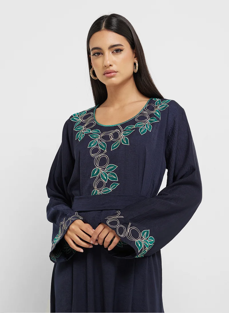 hayas closet Emroidered Belted Jalabiya