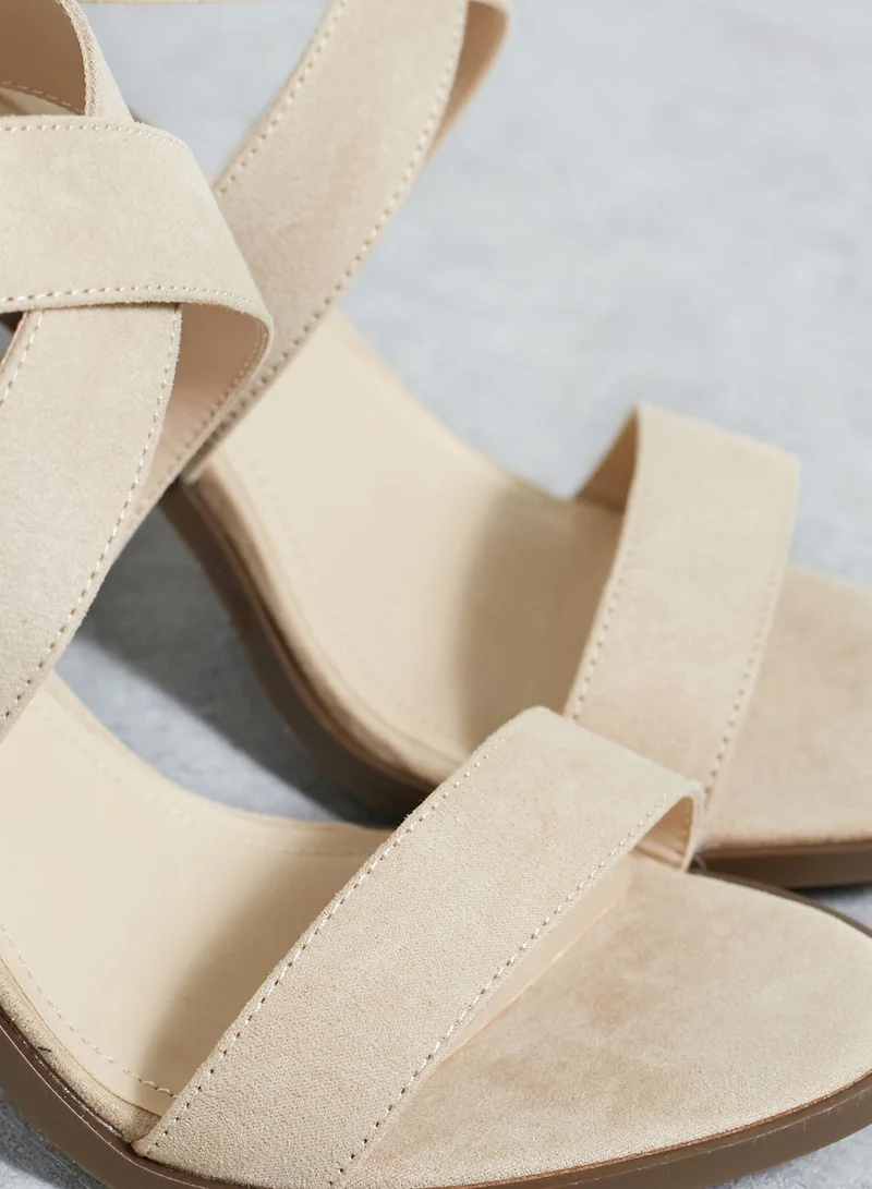 FOREVER 21 Strappy Block Heel