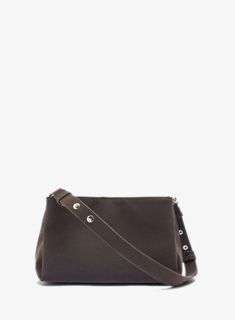 بارفوا حقيبة كتف ذات ملمس ناعم