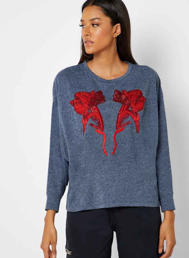 Iconic Embroidery Detail Textured Sweatshirt
