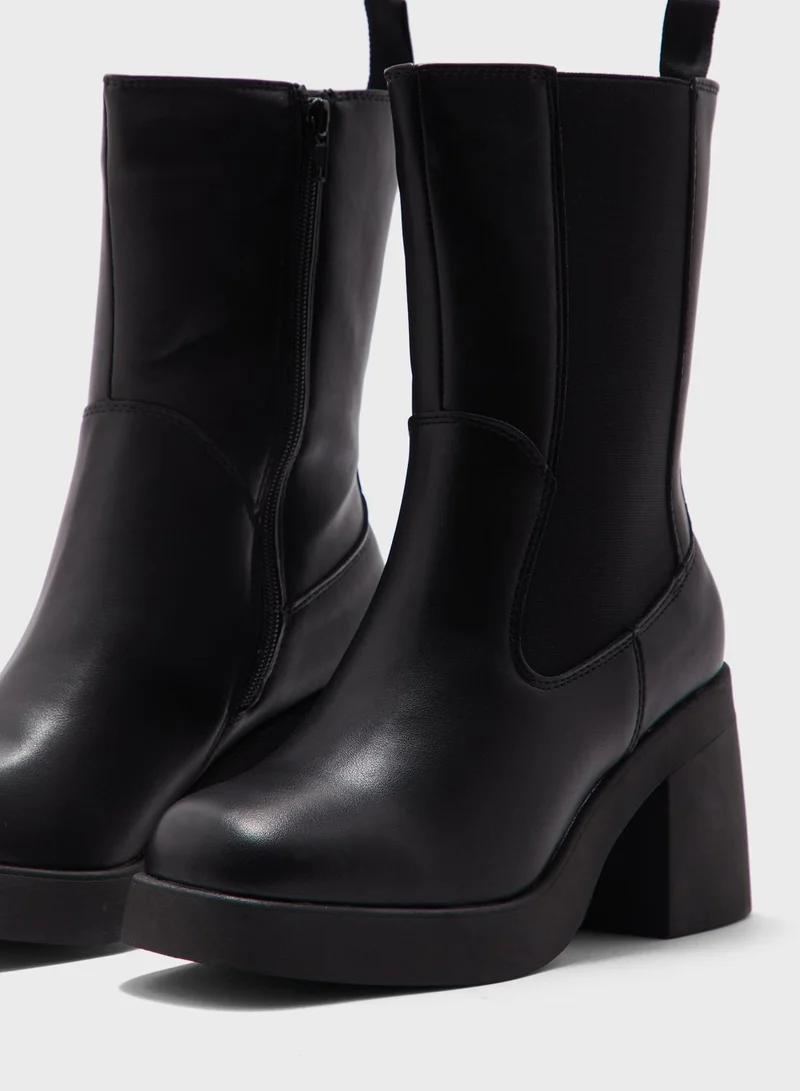 Truffle Wide Fit Chunky Heel Chelsea Boot
