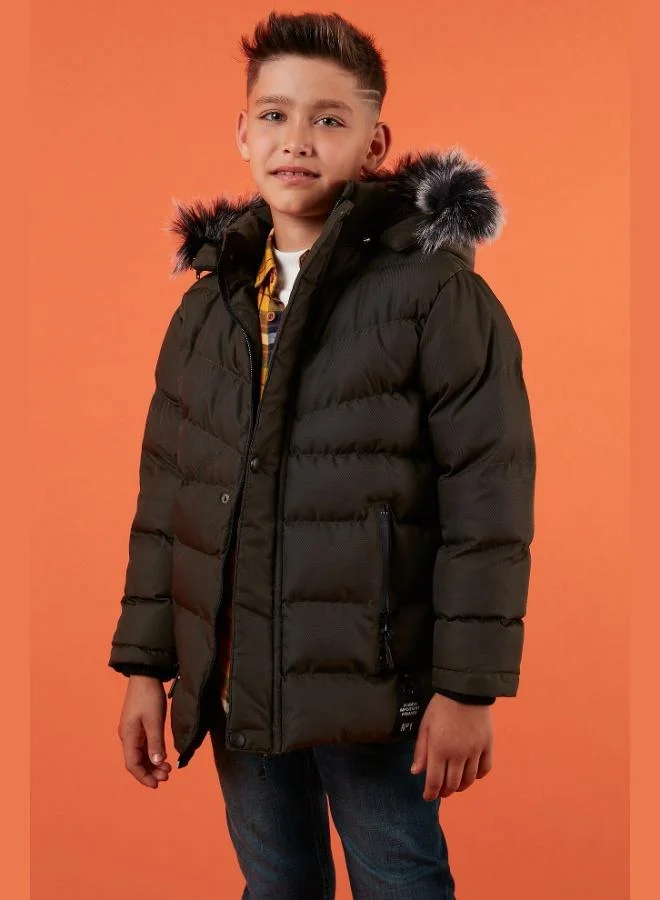 ليلا معطف بقلنسوة قابلة للإزالة مبطن بالفرو الصناعي من ليلا للأولاد