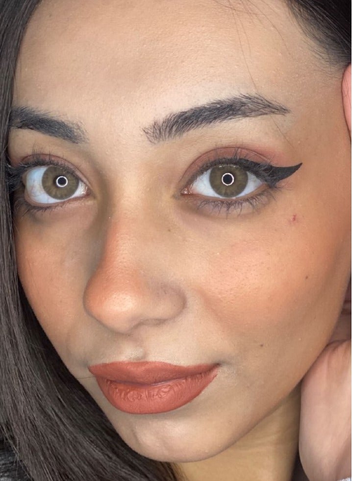 Armalla contact lenses victoria color  lava jade 