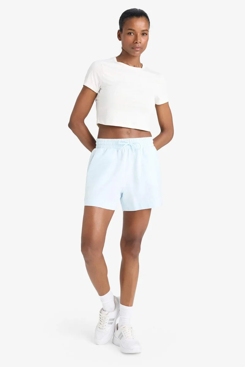 DeFacto DeFactoFit Standard Fit Sports Basic Shorts