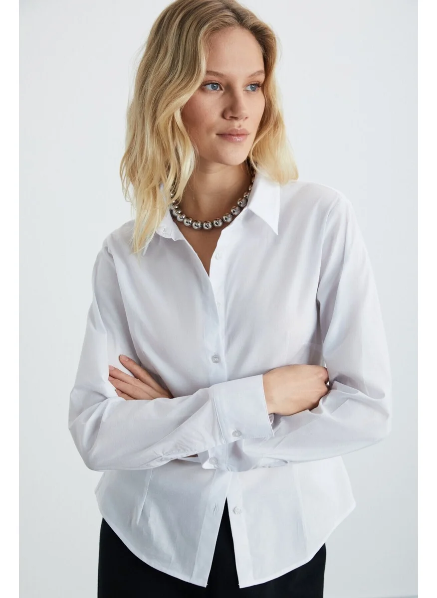 جريميلانج Evangeline Women's White Shirt