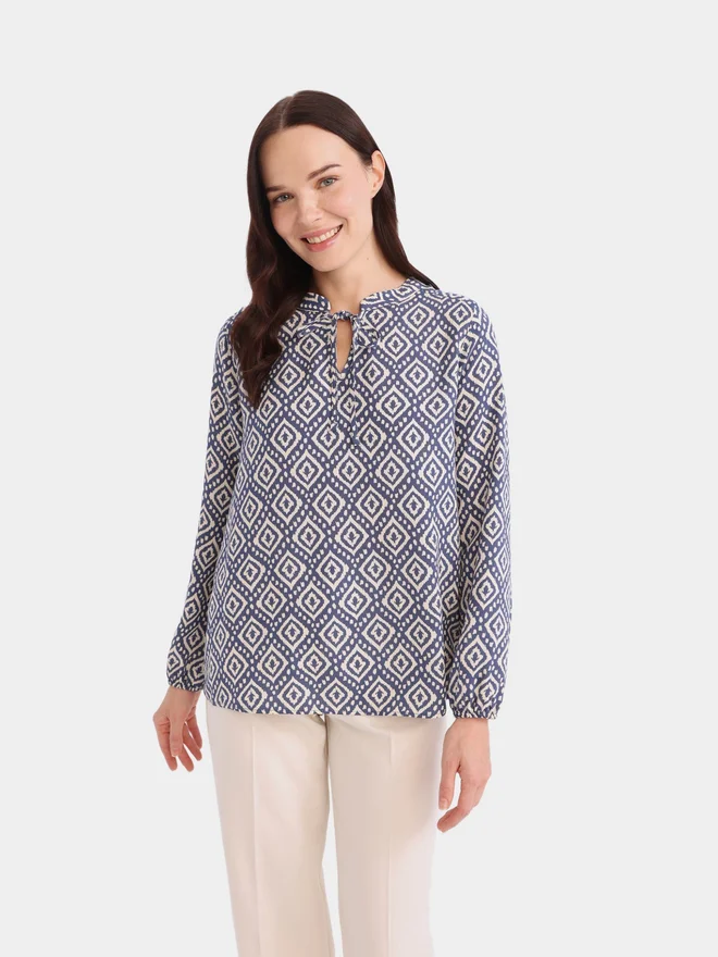 ديفاكتو DeFacto Blue Geometric Print Blouse