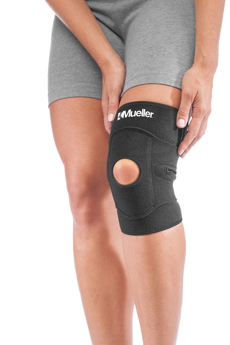 MUELLER Sports Medicine 4Way Adjustable Knee Brace for Men and Women Knee Stabilizer for Compression and Pain Relief Support Ideal for Arthritis Sprains Black One Size