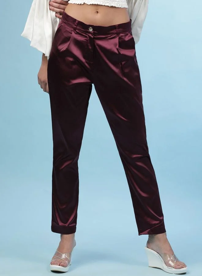 مرفوعة Women Tapered Solid Mid-Rise Pants